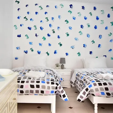 Merlyn Into The Nature, 100m From The * Dafnila