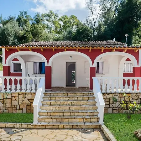 Apartment Merlyn Into The Nature, 100m From The Beach Dafnila